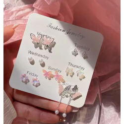 أقراط شكل فراشة ملونة مكونة من سبع قطع